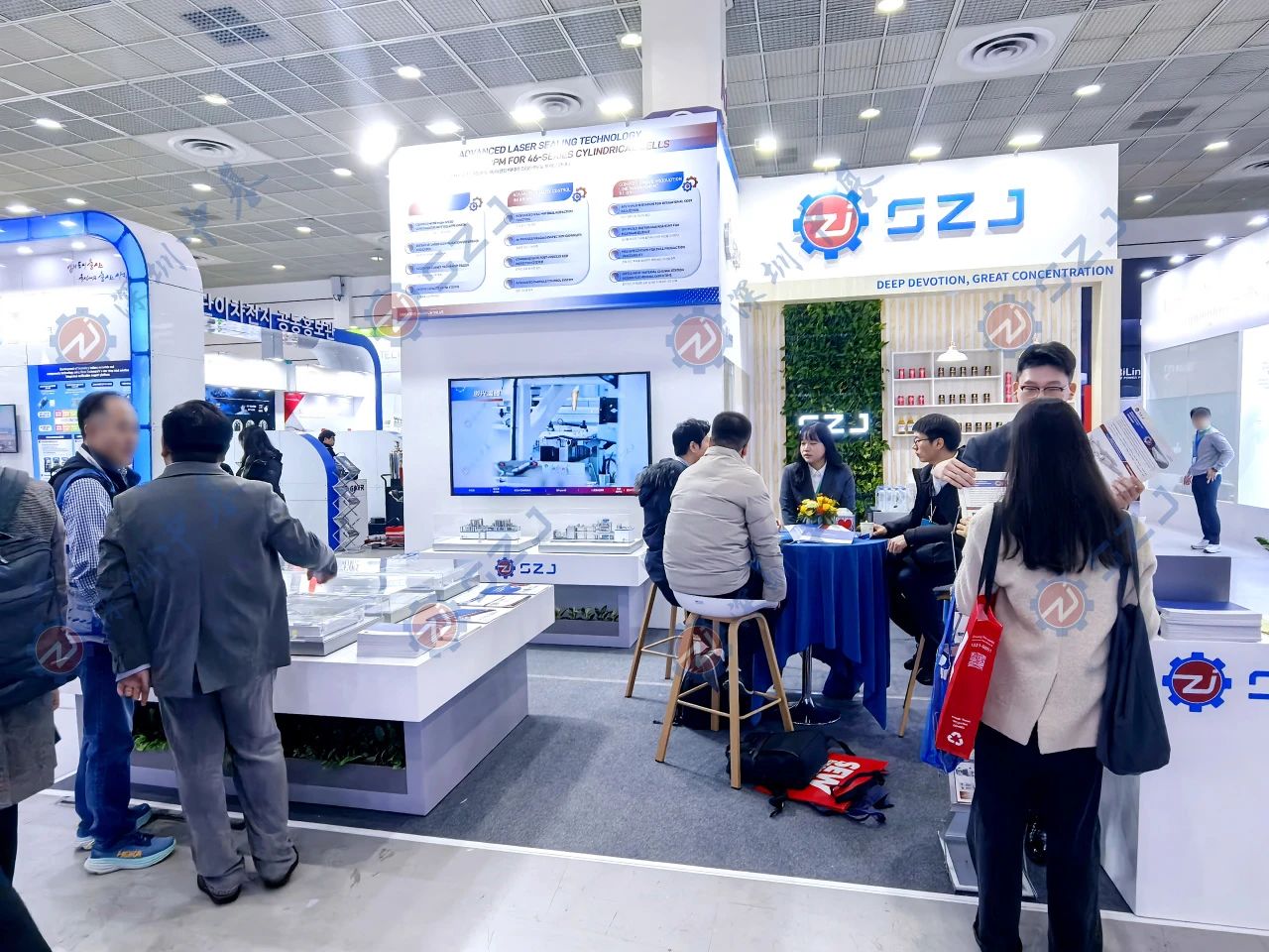 46系圆柱高速激光封口技术领跑,深圳中基闪耀2025 InterBattery